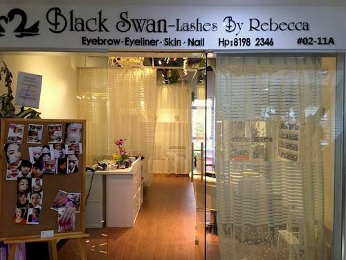 Black Swan – Lashes by Rebecca – Beauty Salon in Singapore.